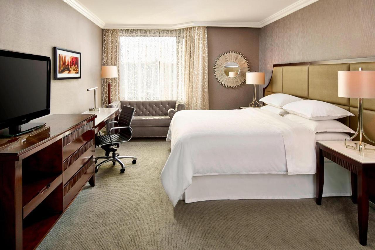 เชราตัน ฮามิลตัน โฮเต็ล Hotel ภายนอก รูปภาพ